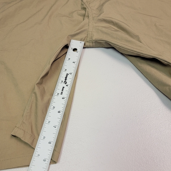 Wrangler ATG All Terrain Gear Cargo Shorts Mens Brown Sz 42 - Picture 4 of 5